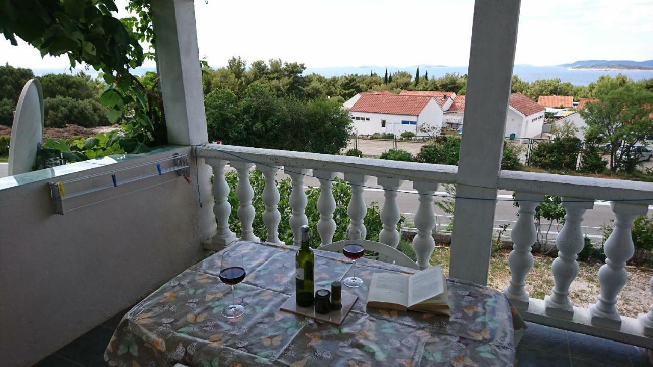 Apartmani Kocka Примоштен Экстерьер фото