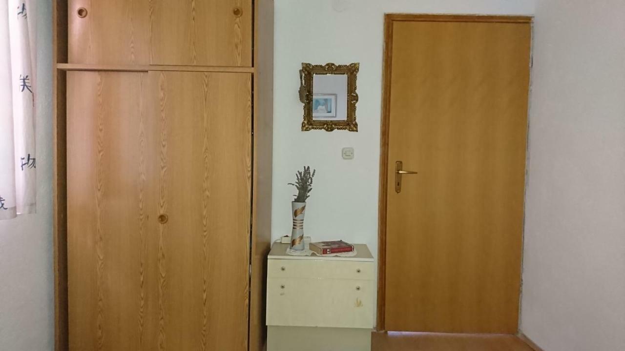 Apartmani Kocka Примоштен Экстерьер фото